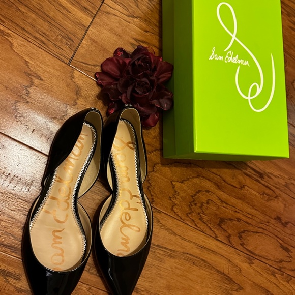 Sam Edelman. Paten, leather flats. - Picture 4 of 4